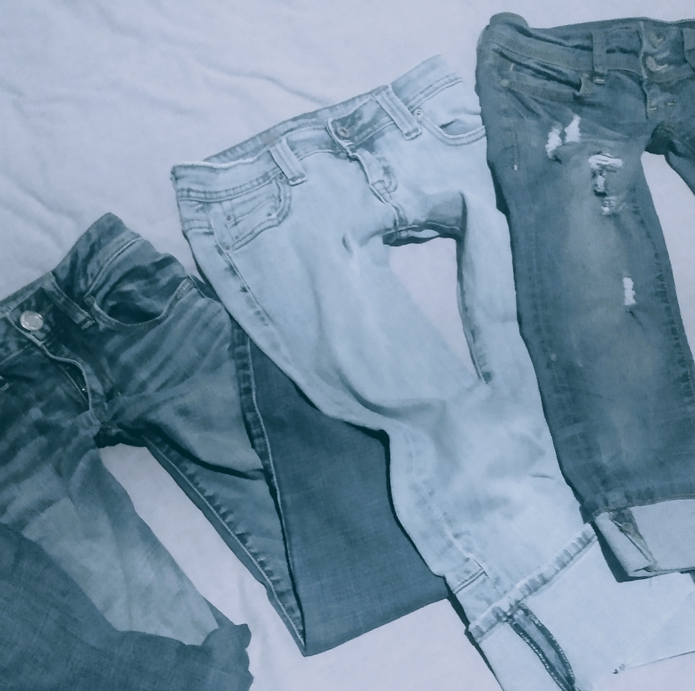 3 prs of denim capri jeans Size 00/0